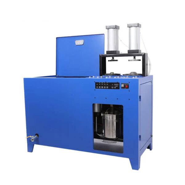 Cleaning and oiling machine