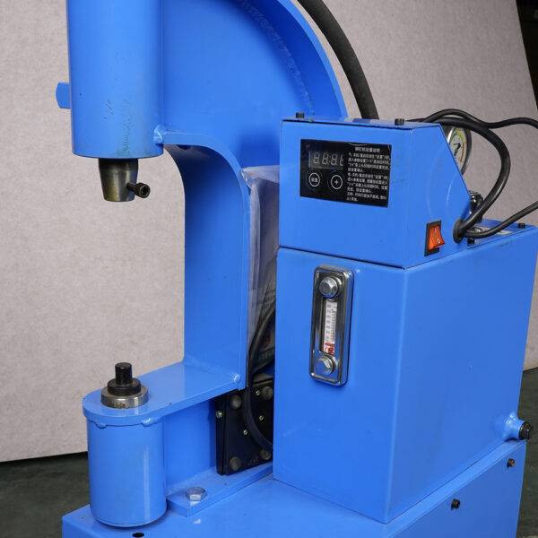 Single-head riveting machine - 图片 3