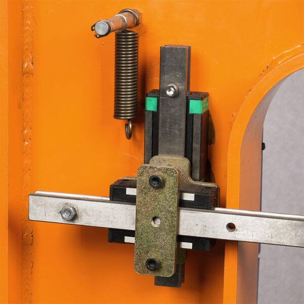 Reverse riveting machine - 图片 3