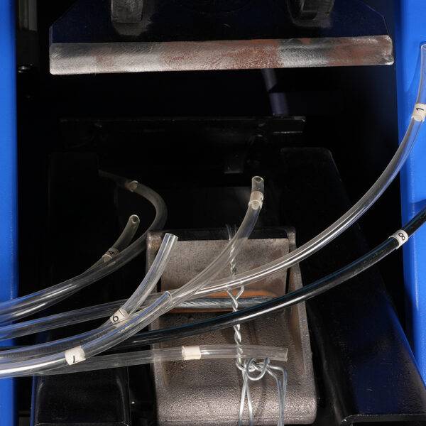 A handle-controlled machine for removing brake pads - 图片 3